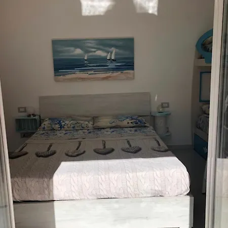 Residenza Luna 皮特拉利古